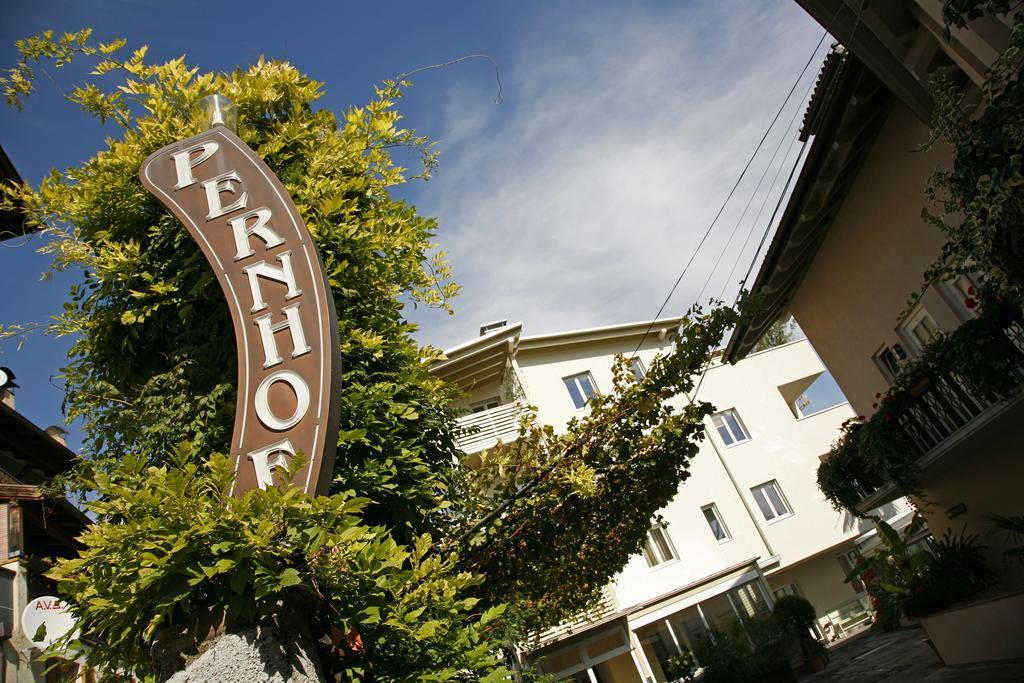 Hotel Residence Pernhof Termeno Esterno foto